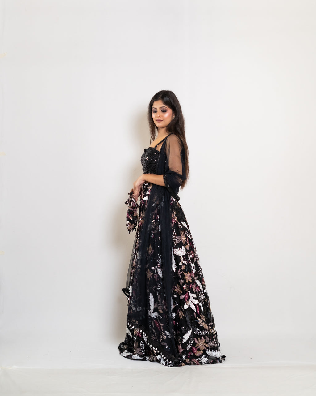 Noirflora Lehenga Set